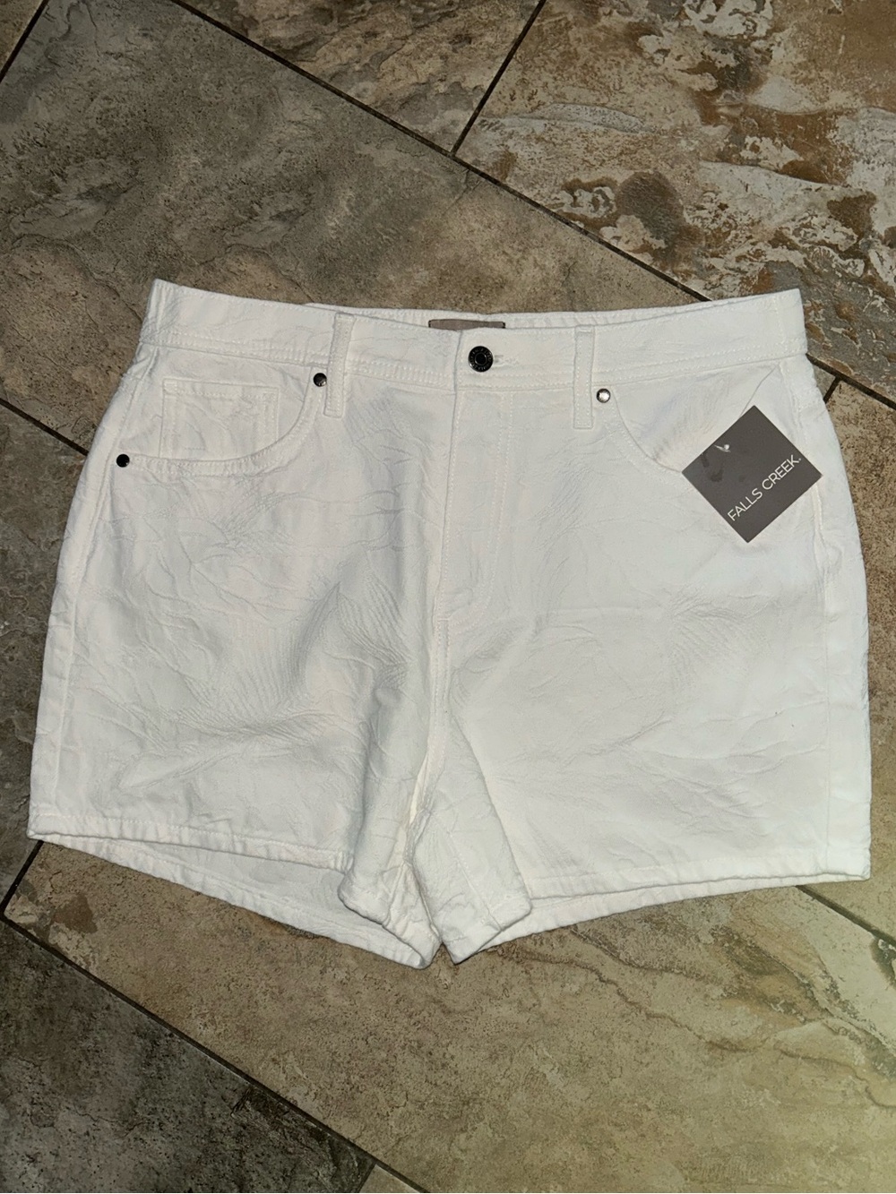 NWT Floral Jacquard White Denim Jean Shorts by Falls Creek Sz 14